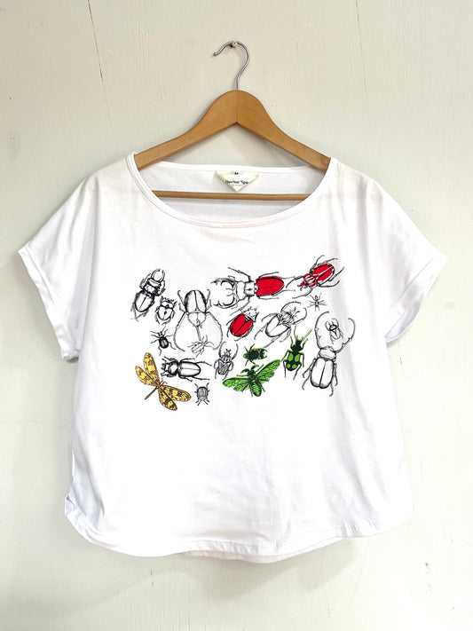 Camiseta Escarabajos
