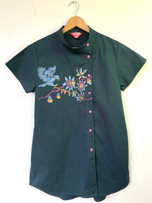 Blusa Abotonada Larga Flor de Maracuyá