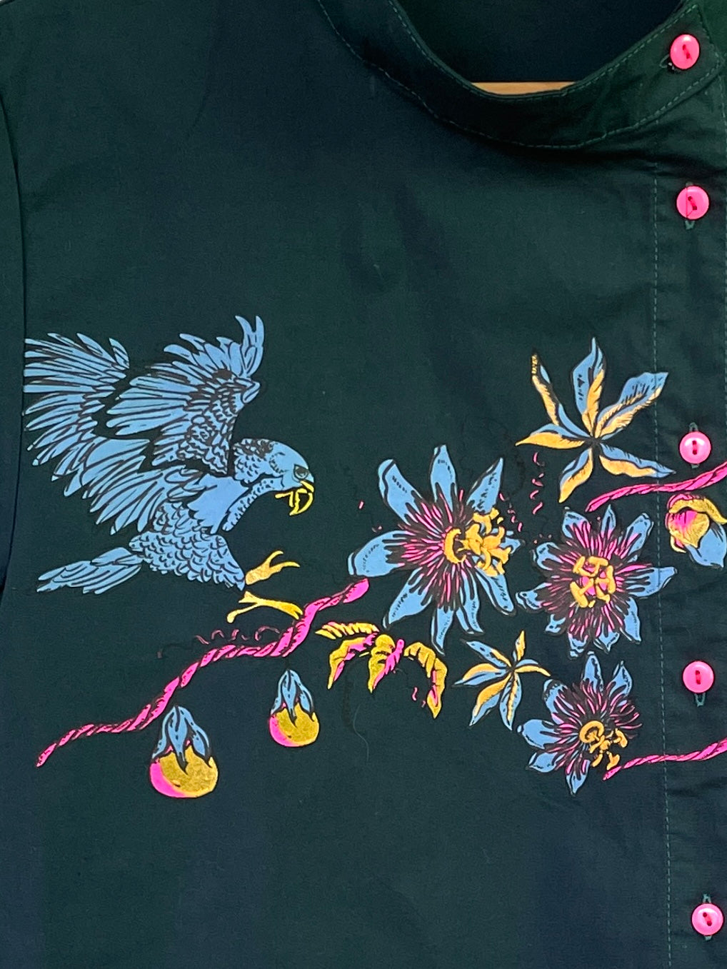 Blusa Abotonada Larga Flor de Maracuyá