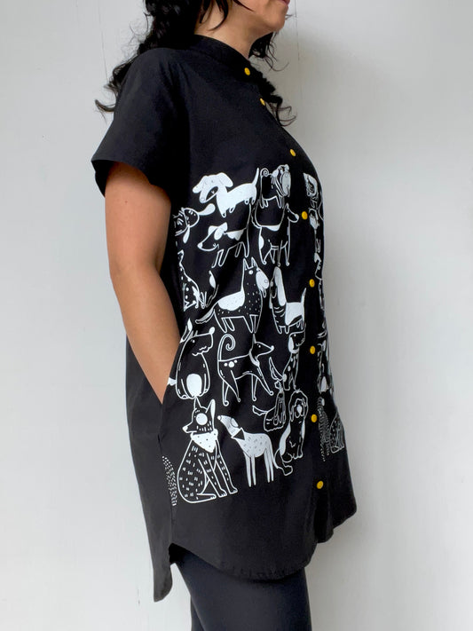 Blusa Bacana perros negra