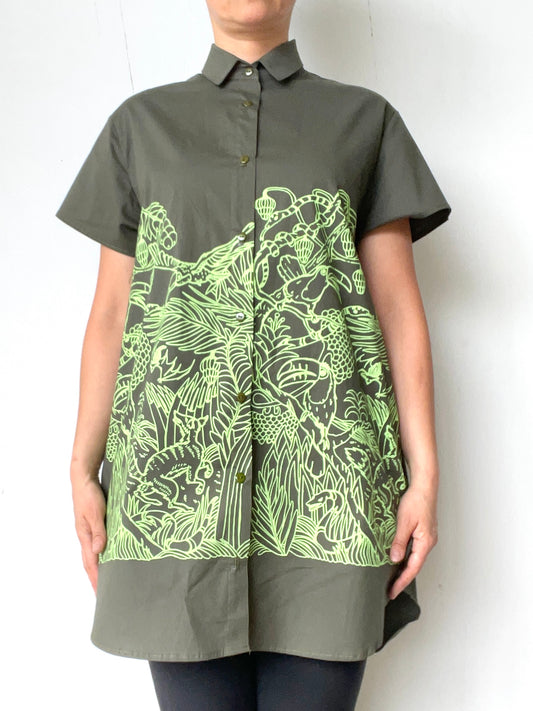 Blusa Bacana selva verde oliva